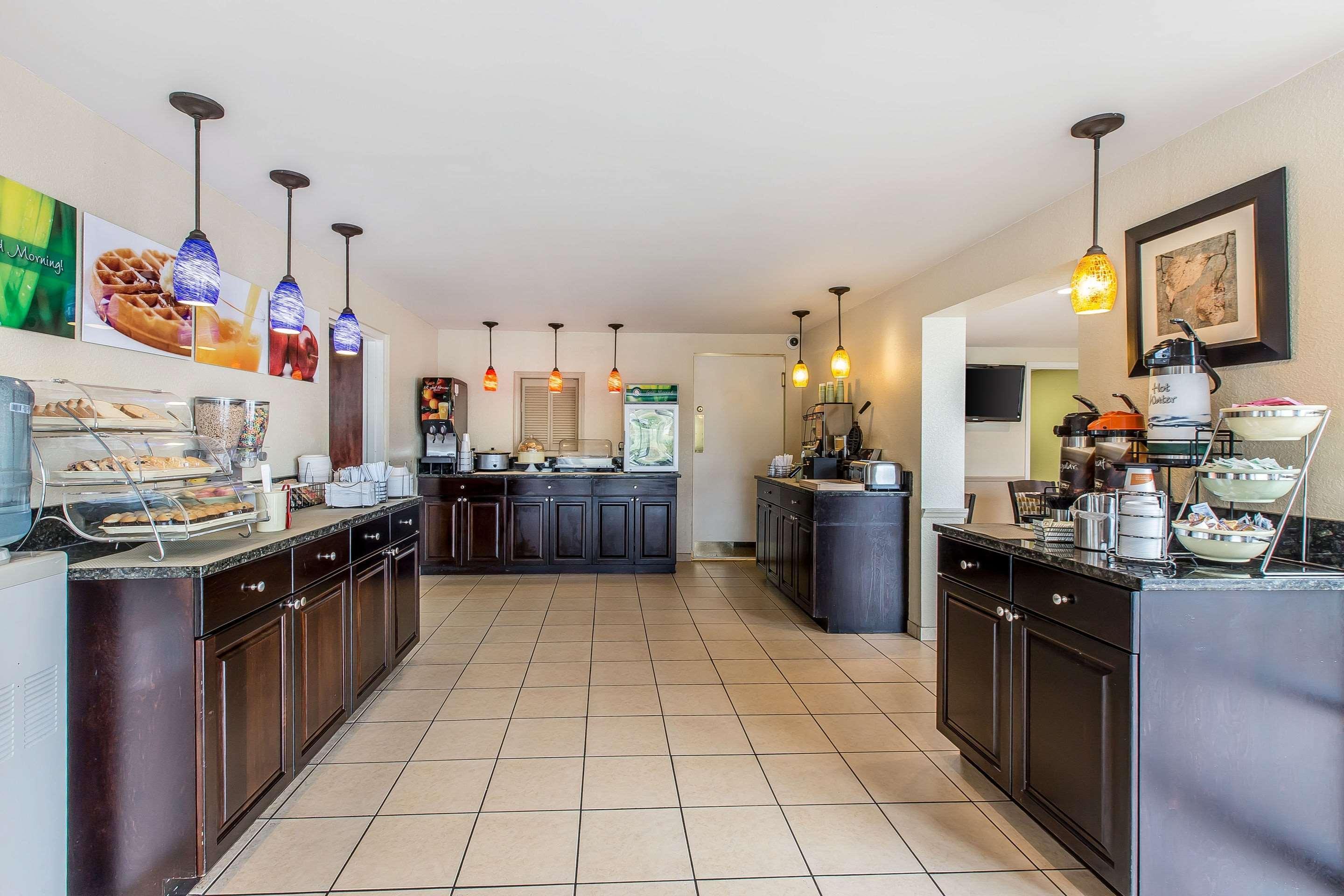 Quality Inn & Suites Easley - Greenville Extérieur photo