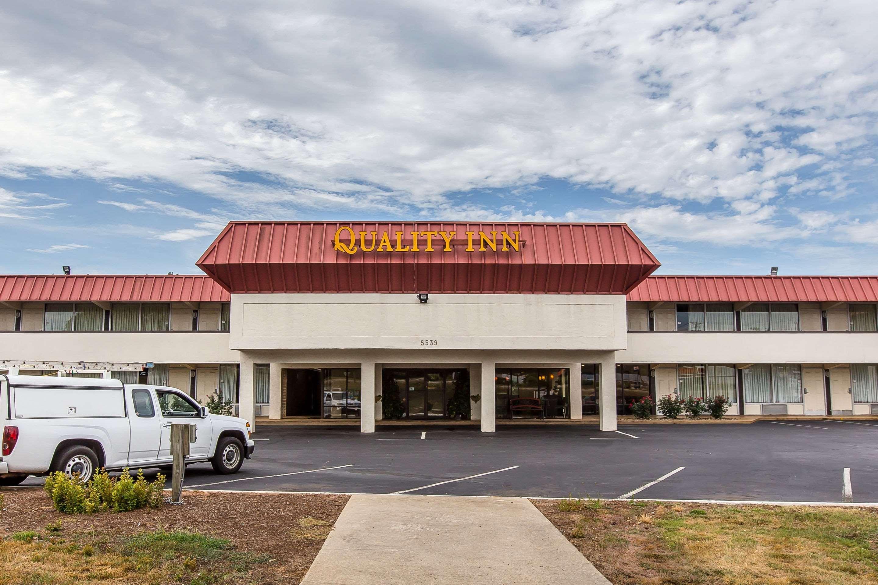 Quality Inn & Suites Easley - Greenville Extérieur photo