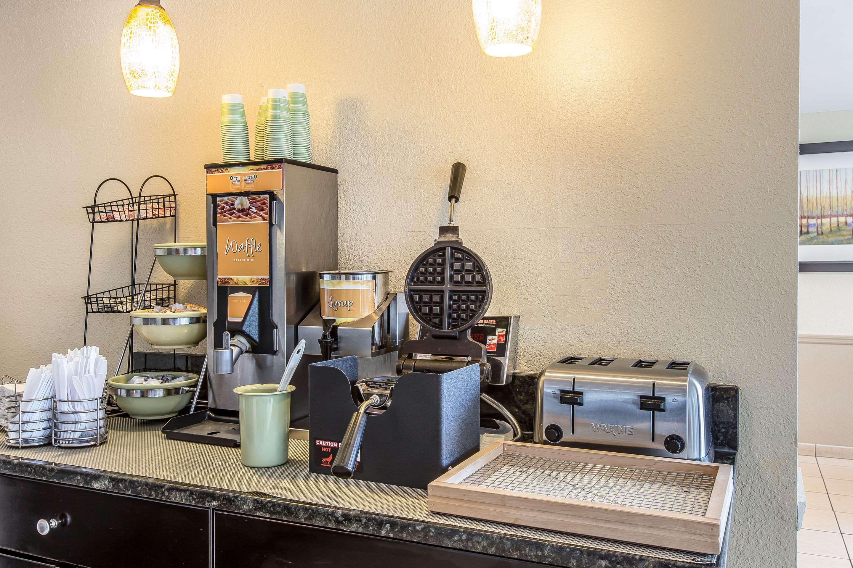 Quality Inn & Suites Easley - Greenville Extérieur photo